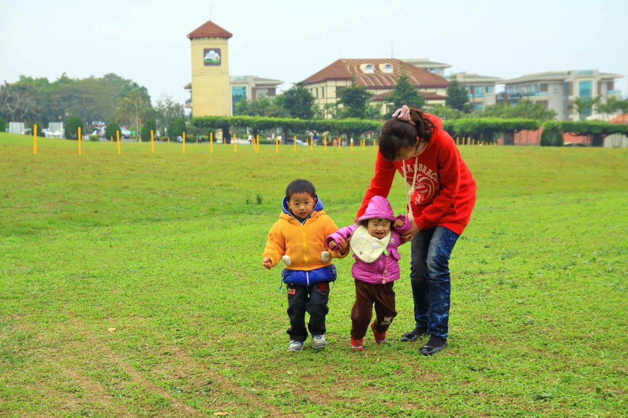 Tsou Ma Lai Farm Hotel Tainan Exterior foto